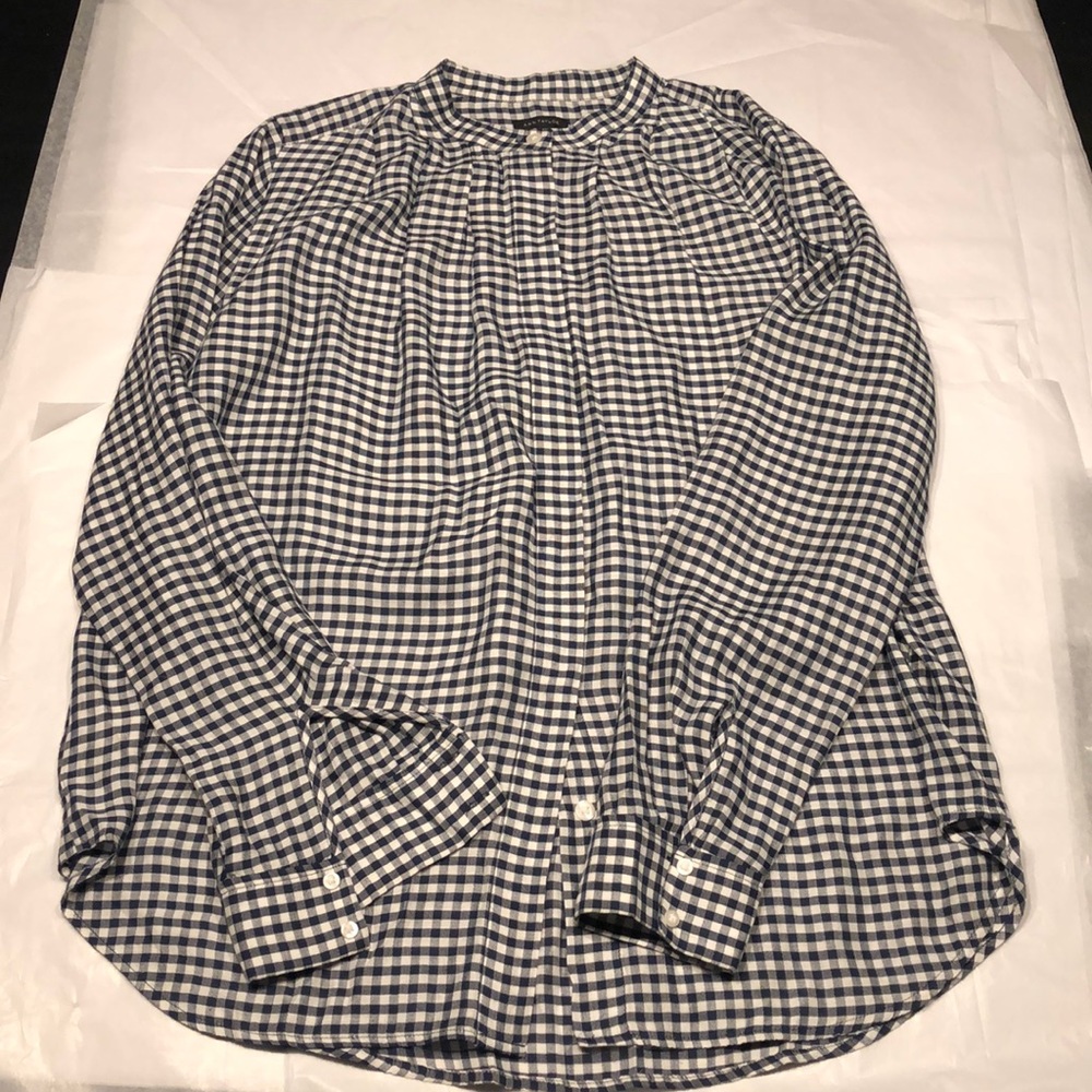 ANN TAYLOR Button-down Checkered LS Shirt - SizeM
